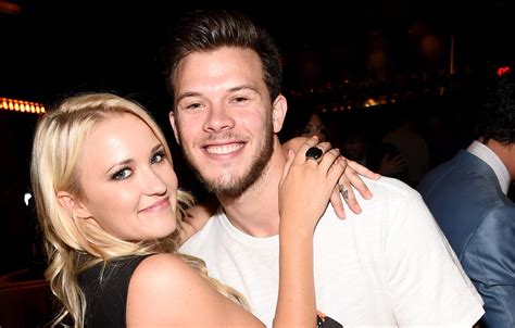 Jimmy tatro girlfriend  The beauty has dated fellow actors, including her current boyfriend, Jimmy Tatro, but she’s managed to keep a lot of her romances as private as possible